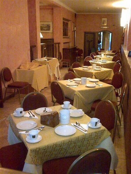 Hotel Flaminius Rome Exterior photo